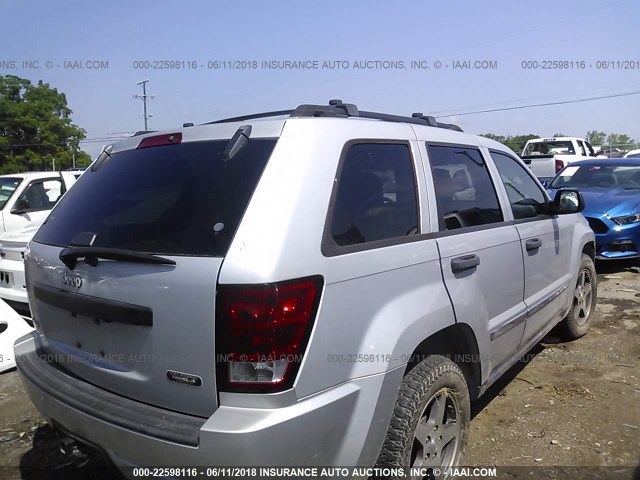 1J4GR48K95C721824 - 2005 JEEP GRAND CHEROKEE LAREDO/COLUMBIA/FREEDOM 银色 照片 4