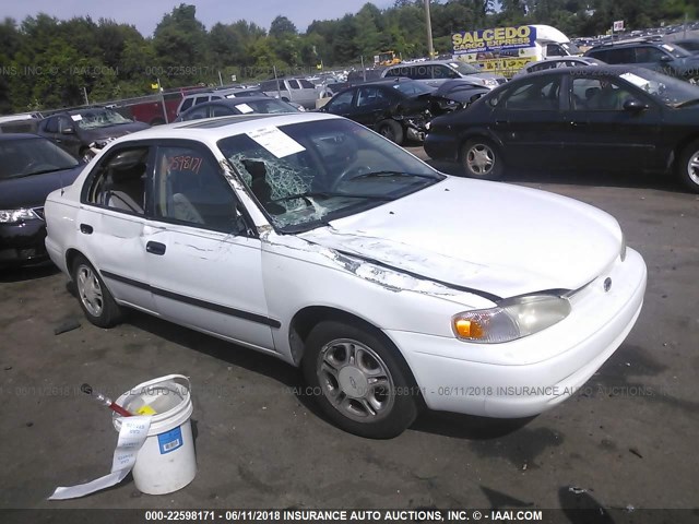 1Y1SK548XXZ401671 - 1999 CHEVROLET GEO PRIZM LSI WHITE photo 1