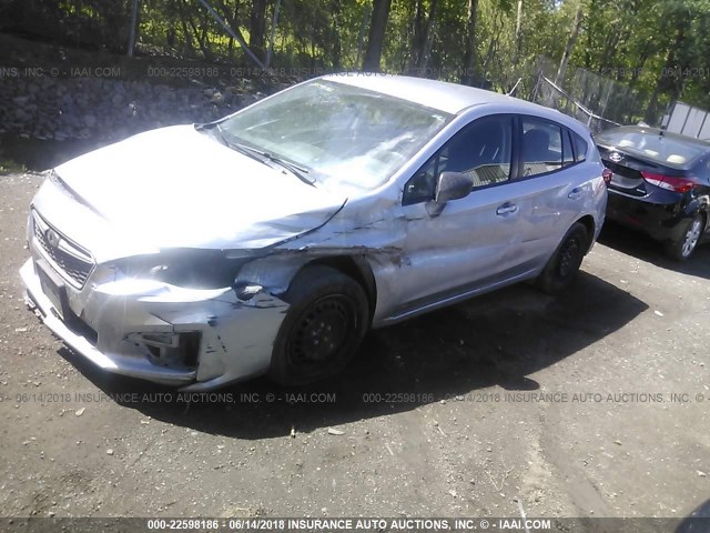 4S3GTAA6XH3745122 - 2017 SUBARU IMPREZA SILVER photo 2