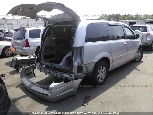 2A4RR5D10AR351263 - 2010 CHRYSLER TOWN & COUNTRY TOURING SILVER photo 4