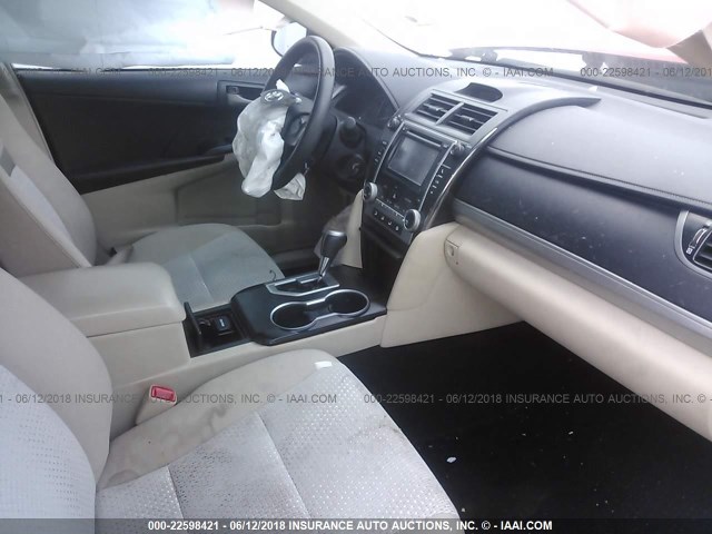 4T1BF1FK8CU530330 - 2012 TOYOTA CAMRY SE/LE/XLE RED photo 5