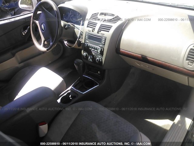 1G1ZT58N98F134017 - 2008 CHEVROLET MALIBU LT/CLASSIC WHITE photo 5