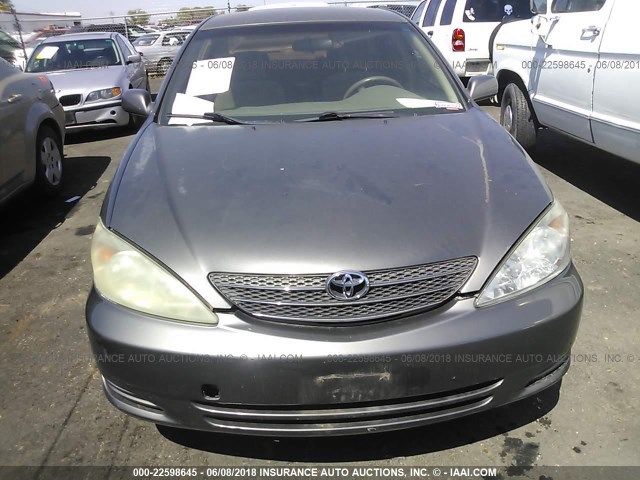 JTDBE32K120041489 - 2002 TOYOTA CAMRY LE/XLE/SE Boz foto 6