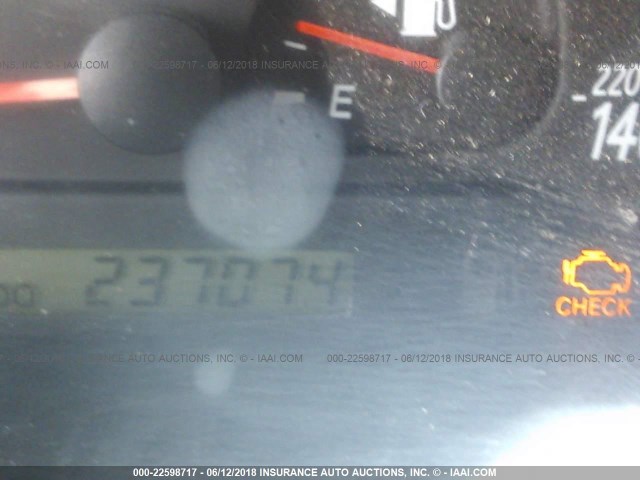 4T1BE32KX4U279140 - 2004 TOYOTA CAMRY LE/XLE/SE შამპანური ფოტო 7