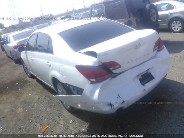 4T1BK36B76U109789 - 2006 TOYOTA AVALON XL/XLS/TOURING/LIMITED WHITE photo 3