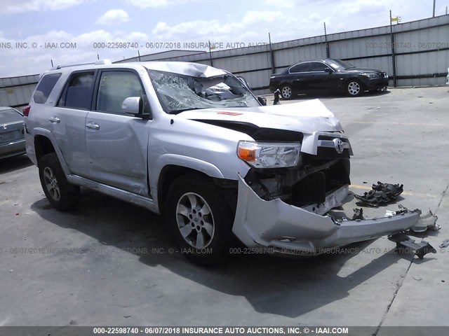 JTEBU5JR2B5066199 - 2011 TOYOTA 4RUNNER SR5/LIMITED/TRAIL SILVER photo 1