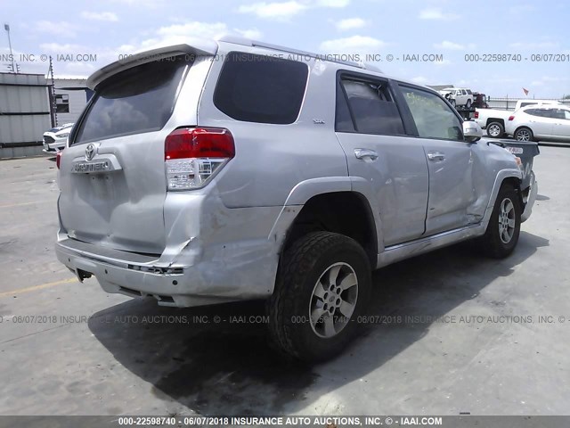 JTEBU5JR2B5066199 - 2011 TOYOTA 4RUNNER SR5/LIMITED/TRAIL SILVER photo 4