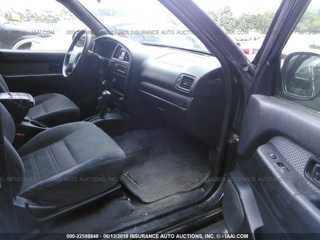 JN8DR09Y72W741704 - 2002 NISSAN PATHFINDER LE/SE BLACK photo 5