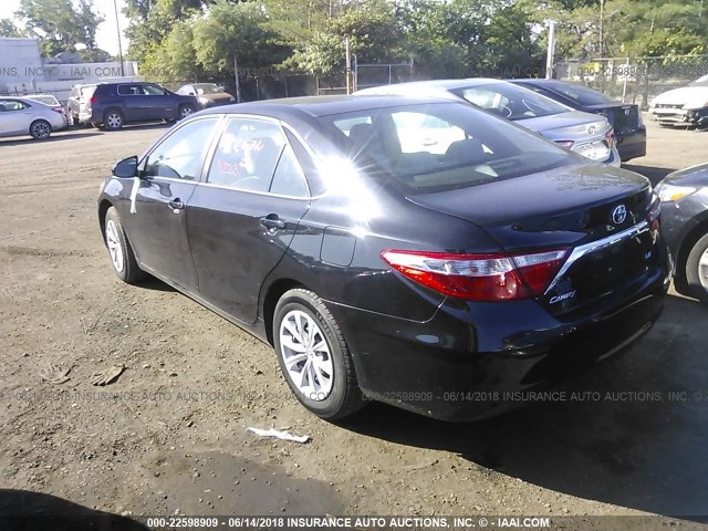 4T4BF1FK8FR462430 - 2015 TOYOTA CAMRY LE/XLE/SE/XSE BLACK photo 3