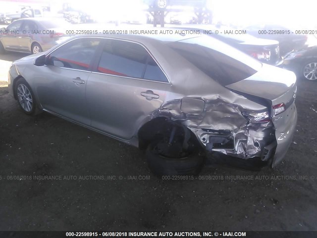 4T1BF1FK9EU385074 - 2014 TOYOTA CAMRY L/SE/LE/XLE თაფლისფერი ფოტო 3