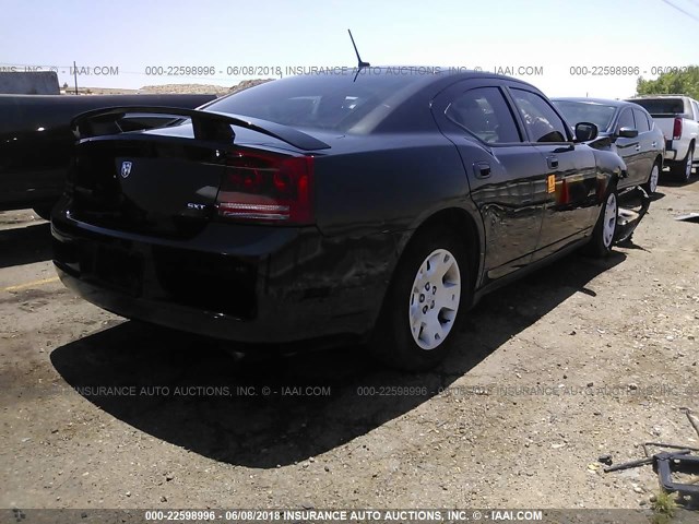 2B3KA33G08H281418 - 2008 DODGE CHARGER SXT BLACK photo 4