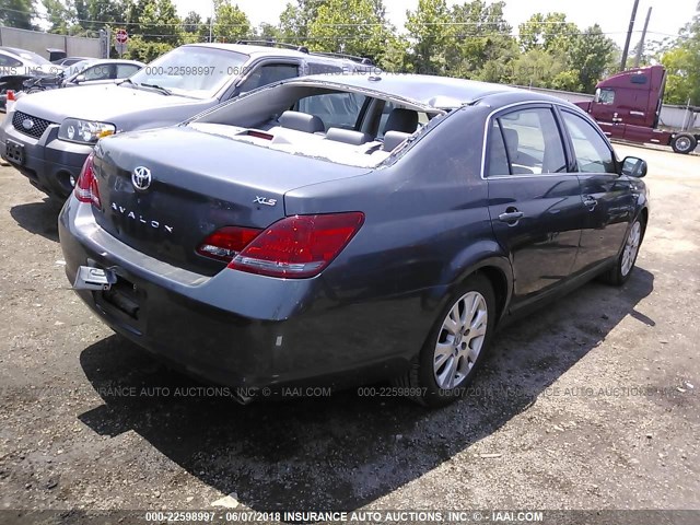 4T1BK36BX9U329657 - 2009 TOYOTA AVALON XL/XLS/LIMITED GRAY photo 4