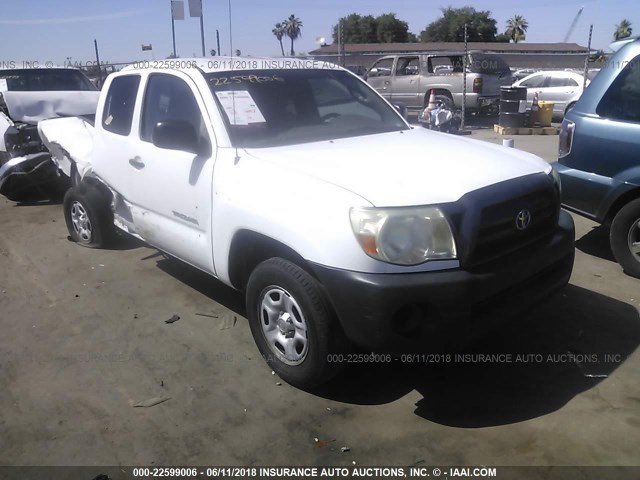 5TETX22N45Z078642 - 2005 TOYOTA TACOMA ACCESS CAB Weiß Foto 1