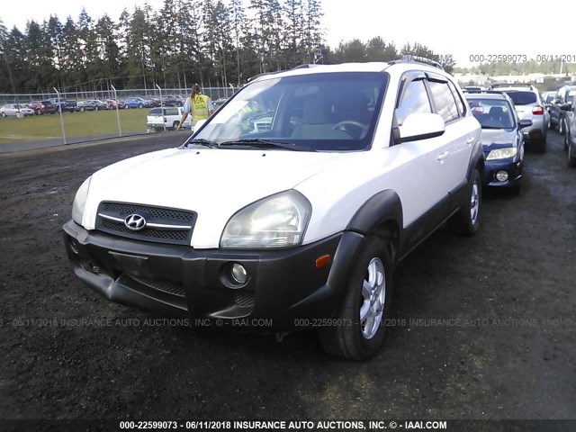 KM8JN72D45U141874 - 2005 HYUNDAI TUCSON GLS/LX WHITE photo 2