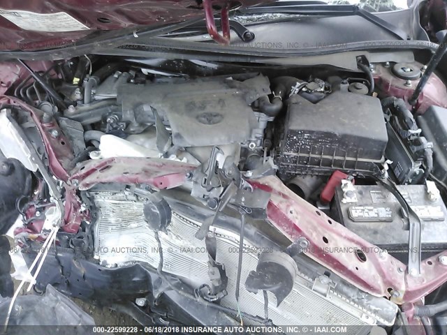 4T1BF1FK4HU647720 - 2017 TOYOTA CAMRY LE/XLE/SE/XSE RED photo 10
