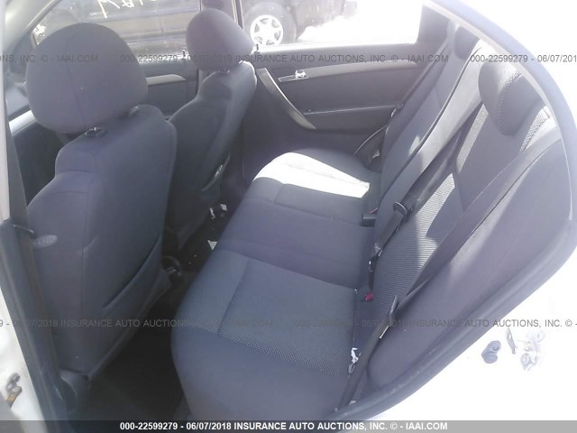 KL1TD56668B143536 - 2008 CHEVROLET AVEO LS WHITE photo 8