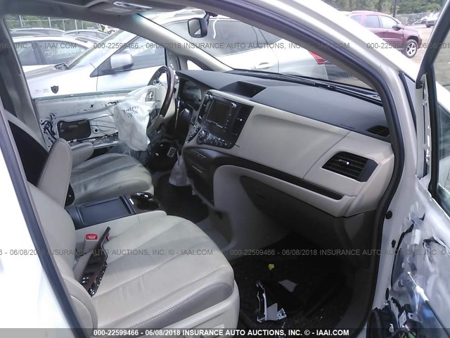 5TDDK3DC0BS029080 - 2011 TOYOTA SIENNA XLE/LIMITED WHITE photo 5