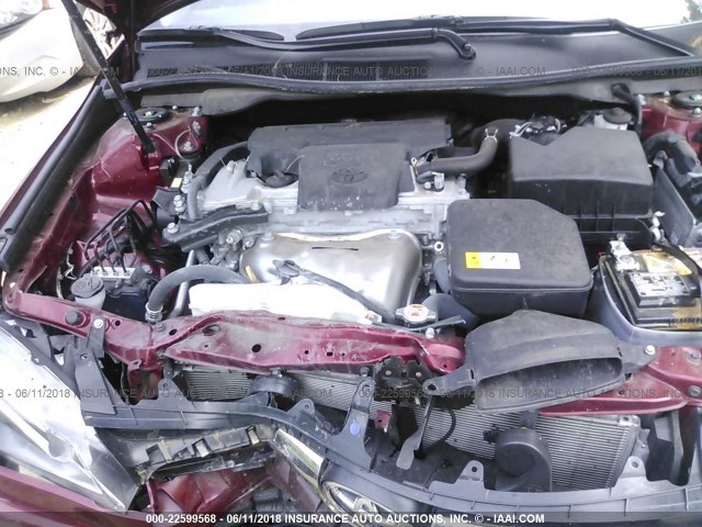 4T1BF1FK2HU634514 - 2017 TOYOTA CAMRY LE/XLE/SE/XSE RED photo 10