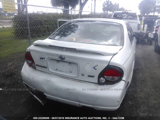 JN1CA31D7YT538561 - 2000 NISSAN MAXIMA GLE/GXE/SE WHITE photo 6