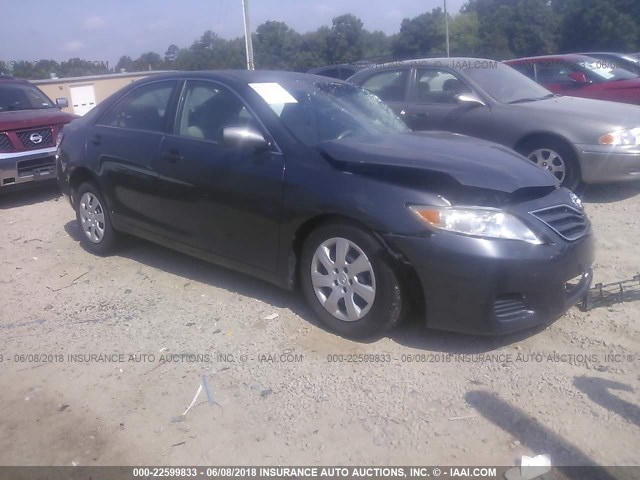 4T1BF3EK5BU725037 - 2011 TOYOTA CAMRY SE/LE/XLE GRAY photo 1