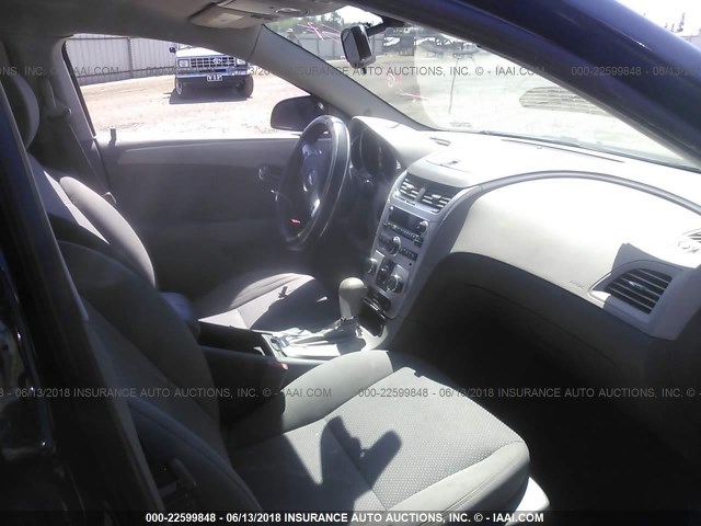 1G1ZC5EU4BF372859 - 2011 CHEVROLET MALIBU 1LT 灰色 照片 5