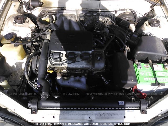 JT2BF12K3T0151133 - 1996 TOYOTA CAMRY LE/XLE/SE თეთრი ფოტო 10