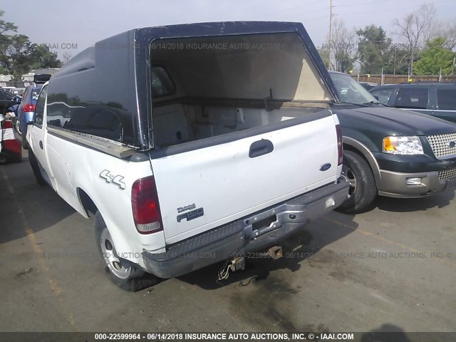 2FTRF18284CA07875 - 2004 FORD F-150 HERITAGE CLASSIC WHITE photo 3