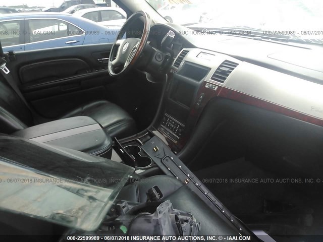 1GYFK638X7R174196 - 2007 CADILLAC ESCALADE LUXURY 黑色 照片 5