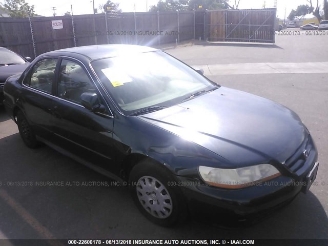 1HGCF86671A070100 - 2001 HONDA ACCORD VALUE GREEN photo 1