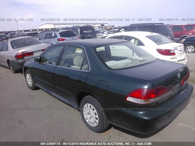 1HGCF86671A070100 - 2001 HONDA ACCORD VALUE GREEN photo 3