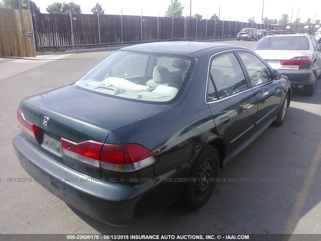 1HGCF86671A070100 - 2001 HONDA ACCORD VALUE GREEN photo 4