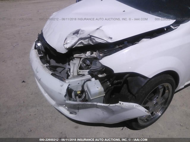 KL5JJ66Z55K117875 - 2005 SUZUKI RENO LX/EX WHITE photo 6