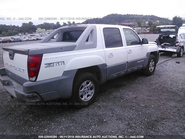 3GNEC13T52G115661 - 2002 CHEVROLET AVALANCHE C1500 WHITE photo 4