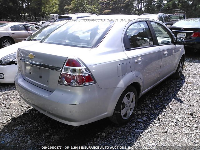 KL1TD56697B123537 - 2007 CHEVROLET AVEO LS SILVER photo 4