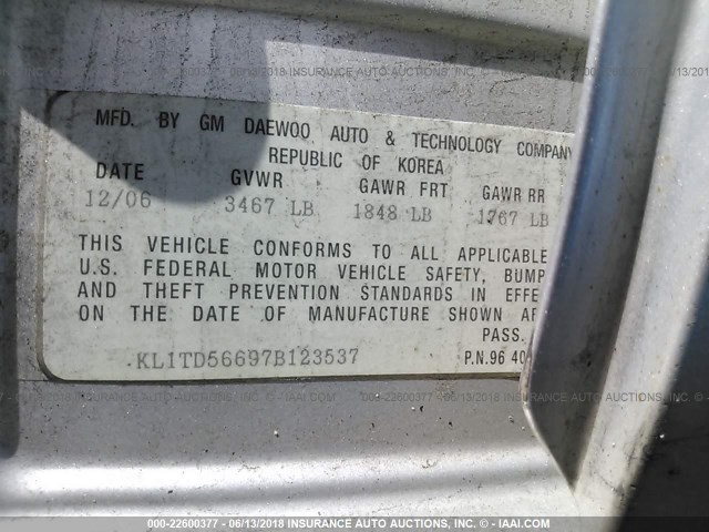 KL1TD56697B123537 - 2007 CHEVROLET AVEO LS SILVER photo 9