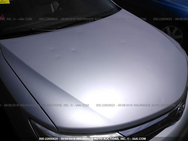 4T1BF1FK1DU664632 - 2013 TOYOTA CAMRY L/SE/LE/XLE 银色 照片 6