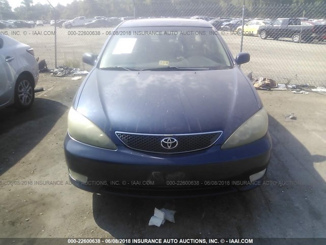 4T1BE32K15U074016 - 2005 TOYOTA CAMRY LE/XLE/SE 蓝色 照片 6