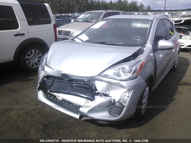 JTDKDTB3XG1127638 - 2016 TOYOTA PRIUS C SILVER photo 2