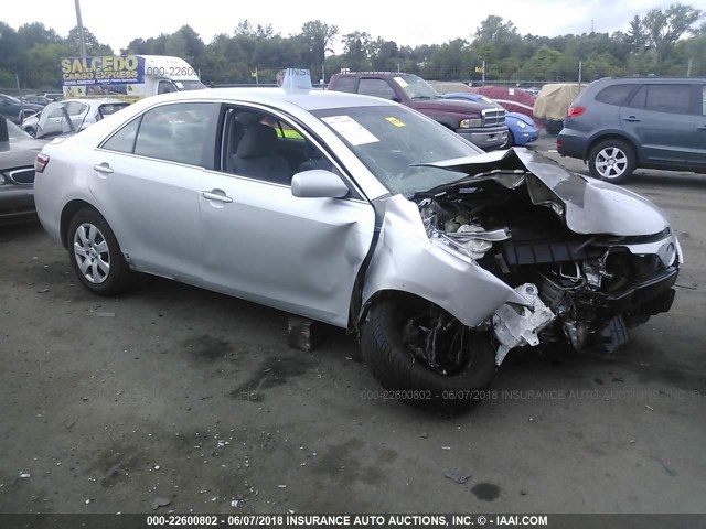 4T1BF3EK6AU580301 - 2010 TOYOTA CAMRY SE/LE/XLE 银色 照片 1
