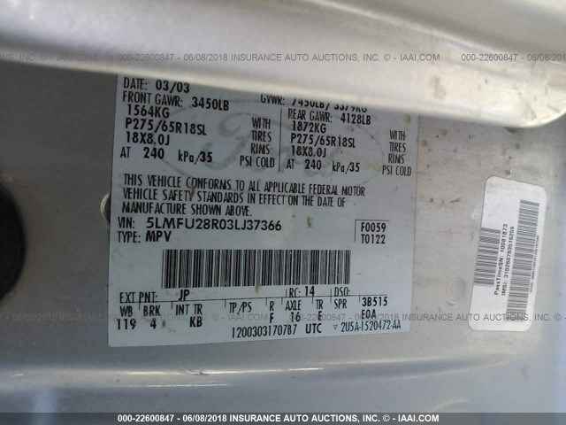 5LMFU28R03LJ37366 - 2003 LINCOLN NAVIGATOR SILVER photo 9