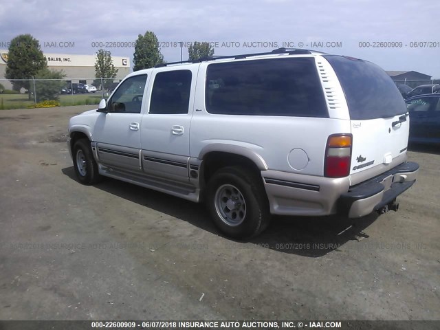 3GNEC16Z52G290590 - 2002 CHEVROLET SUBURBAN C1500 WHITE photo 3