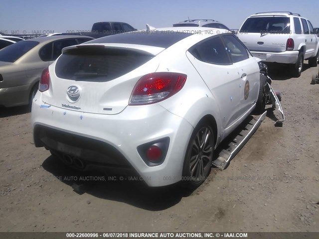 KMHTC6AE5GU292275 - 2016 HYUNDAI VELOSTER TURBO WHITE photo 4