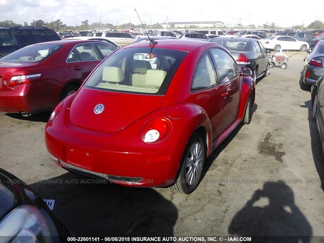 3VWPW3AG3AM035427 - 2010 VOLKSWAGEN NEW BEETLE 红色 照片 4