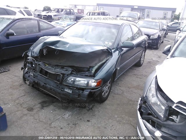 YV1RS61R922191632 - 2002 VOLVO S60 GREEN photo 2
