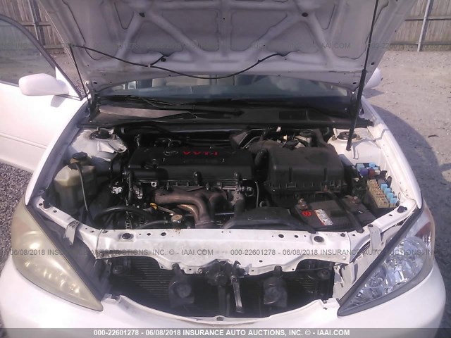 4T1BE32K44U272491 - 2004 TOYOTA CAMRY LE/XLE/SE 白色 照片 10