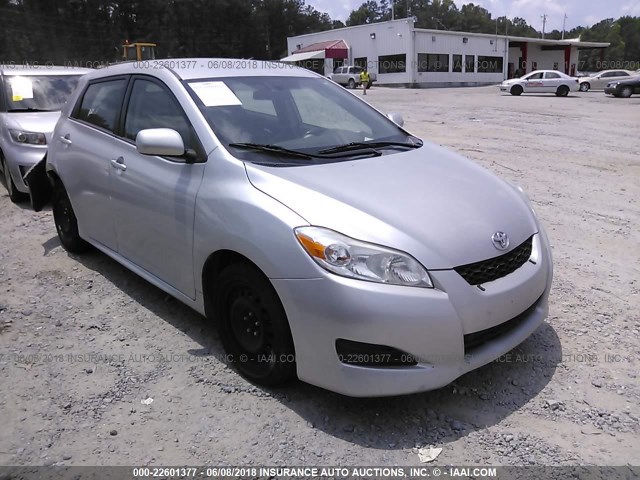 2T1KU4EE6DC950593 - 2013 TOYOTA COROLLA MATRIX  SILVER photo 1