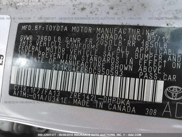 2T1KU4EE6DC950593 - 2013 TOYOTA COROLLA MATRIX  SILVER photo 9