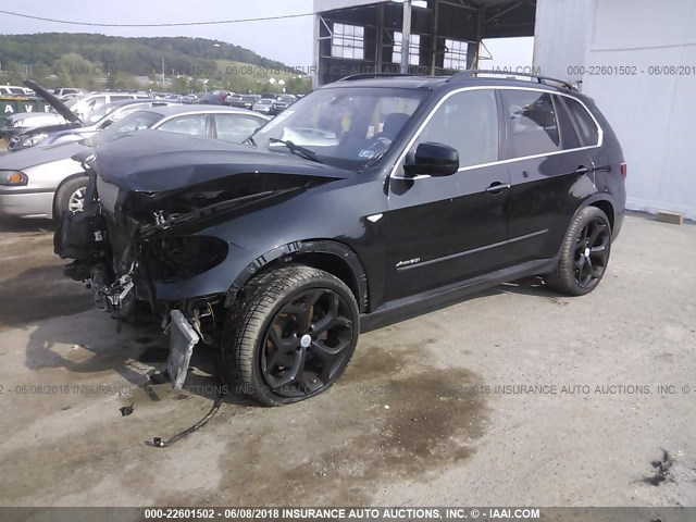 5UXZV8C53BL421399 - 2011 BMW X5 XDRIVE50I BLACK photo 2