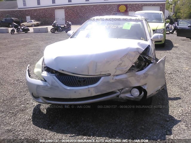 4T1CE38P56U644043 - 2006 TOYOTA CAMRY SOLARA SE/SLE SILVER photo 6