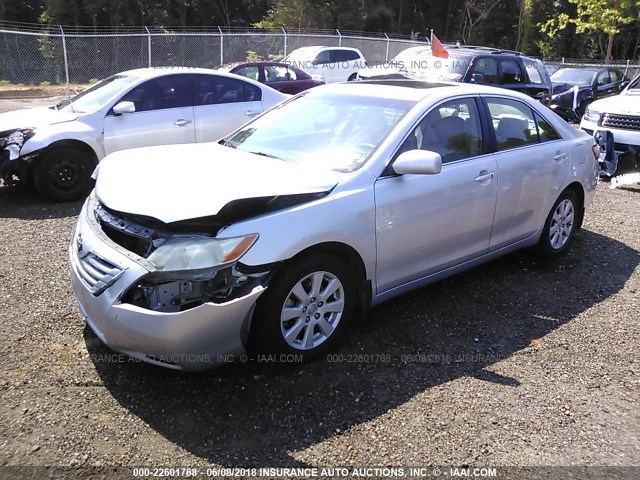 4T1BK46K67U519541 - 2007 TOYOTA CAMRY NEW GENERAT LE/XLE/SE SILVER photo 2